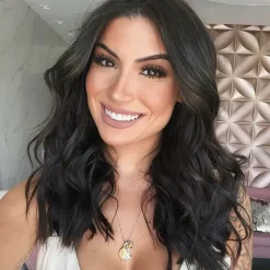 Natalie Portman Wig Ombre Short Curly Wig Synthetic Hair Ash Blonde Wig Ombre Brown Wigs for Women Best Glueless Blonde Wigs with Side Part Mixed Blonde Wig Wigs Christmas Party Wigs