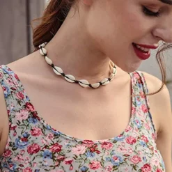 Natural Shell Necklace Bracelet Anklet Set Handmade Adjustable Summer Boho Hawaii Beach Seashell Choker Jewelry Gift for Women Girls