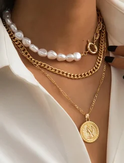 Necklace Chrome Women's Elegant Classic Necklace For Daily