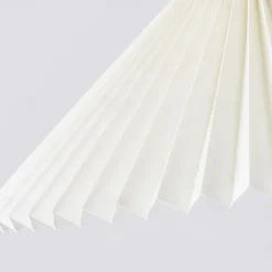 Nordic Style Wood Pendant Light with White Pleated Fabric Shade - Wooden Single Suspension Lamp Ceiling Hanging Lighting Fixture Kit, Chandeliers for Kitchen Island Dining Room 85-265V