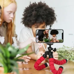 Octopus Leg Style Tripod Flexible Portable Adjustable Slip Resistant Phone Holder Mini Support with Clip for Desk Selfies Vlogging Live Streaming Compatible with Cellphone Smartphone Accessory