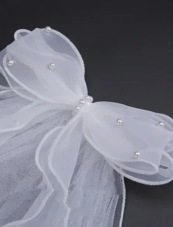 One-tier Comtemporary / Stylish Wedding Veil Cathedral Veils with Faux Pearl Tulle