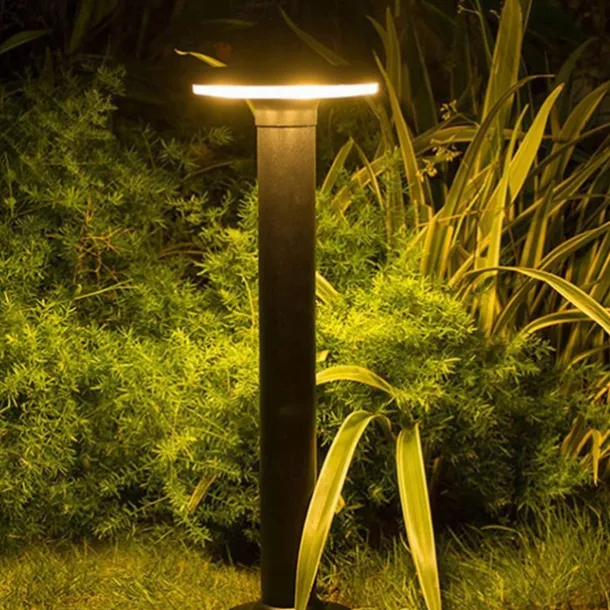Outdoor Aisle Lights Warm White Modern Street Light Outdoor Waterproof, Perfect Solar Light for Backyard, Lawn, Driveway, Walkway, Garden Decoration.