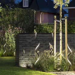Outdoor LED Post Light Creative Twisted Seaweed Shaped Waterproof LED Modern Lawn Lights