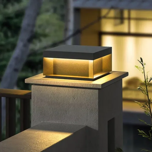 Outdoor Post Lights Retro Outdoor LED Deck Fence Cap Light for Patio Garden Decoration Fence Lights Warm White Stainless Steel Black Exterior Pillar 110-240V