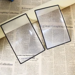 1pc A4 Card Reading PVC Magnifying Glass Large Area Ultra-Thin Business Card Type Magnifying ,3X (300%) Page Magnifying Lens,Reading Magnifier For The Elderly, Back to School Gift