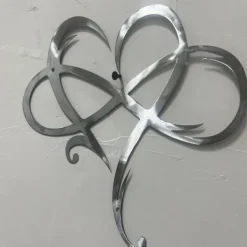 1pc Infinity Heart Black Metal Wall Art Heart-shaped Metal Wall Decor Love Sign Plaque Bedroom Ornaments For Home Wedding Indoor Outdoor Christmas Gifts