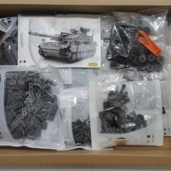 898pcs City SWAT Police Rotating Crawler Tank Model - Authentic Building Blocks with 4 Soldier Figures Weapon Accessories and Stacking Bricks for Creative Play Ideal Christmas Halloween and Birth