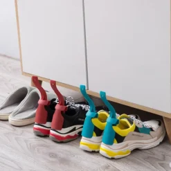 2pcs Lazy Shoes Helper, Sock Slider Handled Shoe Horn Shoe Lifting Helper, for Seniors Elderly Disabled Plastic Shoehorn Fits All Shoes