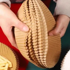 200PCS Special Paper for Air Fryer Baking Oil-proof and Oil-absorbing Paper for Household Barbecue Plate Food Oven Kitchen Pan Pad