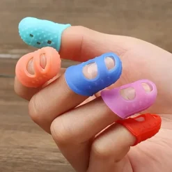 10pcs/Set Finger Thimbles Sleeve Anti-scald Silicone Gloves Playing Guitar Fingers Protection DIY Craft Glove Sewing Cooking Tool