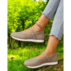 Perforated Sneakers for Women – Stylish Walking Shoes with Strap Design and Comfort Fit, Ideal for Outdoor Activities and Everyday Wear