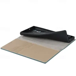 Phone Case For Samsung Galaxy S25 S24 S23 Ultra Plus S22 Plus Ultra S20 S20 FE Wallet Case with Wrist Strap Kickstand Card Slot Retro Genuine Leather TPU