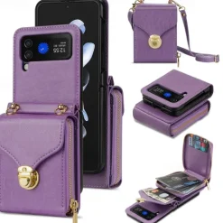 Phone Case For Samsung Galaxy Z Flip 6 Z Flip 5 Z Flip 4 Z Flip 3 Back Cover Flip Cover Zipper with Lanyard Card Slot Retro PC PU Leather