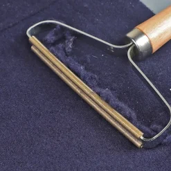 Portable Lint Remover Clothes Fuzz Fabric Shaver Brush Tool Power-Free Fluff Removing Roller for Sweater Woven Coat