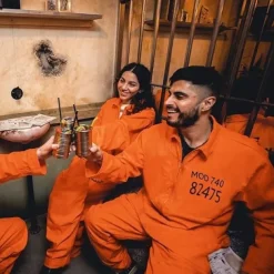 Prisoner Halloween Jumpsuit Halloween Group Couples Costumes Funny Costume Adults' Men's Women's Unisex Halloween Carnival Performance Party Easy Halloween Costumes Dress Up