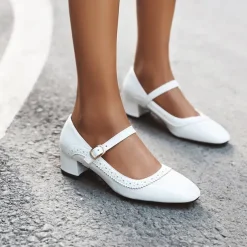Retro Vintage 1950s Roaring 20s Shoes Mary Jane Shoes Chunky Heels Buckle Solid Color Fancy Dress Women's Casual Daily Bachelorette Party Adults' Shoes Spring Fall