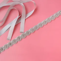 Satin / Tulle Wedding / Party / Evening Sash With Belt / Appliques / Crystals / Rhinestones Women's Sashes