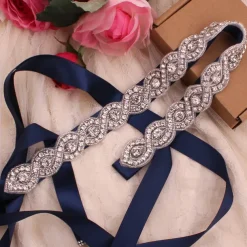 Satin / Tulle Wedding / Party / Evening Sash With Belt / Appliques / Crystals / Rhinestones Women's Sashes