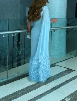 Sheath Evening Gown Elegant Dress Formal Fall Sweep / Brush Train Sleeveless Cowl Neck Chiffon with Feather Ruched Slit