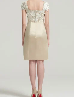 Sheath Mother of the Bride Dress Elegant Plus Size Square Neck Knee Length Satin Lace Short Sleeve Wrap Included Jacket Dresses with Pleats Appliques Race Day Dress