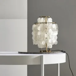 Shell Bedside Table Lamp Decoration Bedroom Bedside Lamp 110-240V