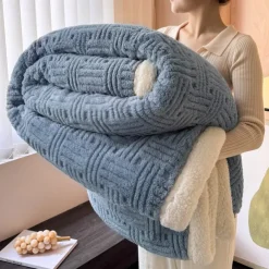 Sherpa Blanket Fleece-Layerd Thick Warm Blanket for Winter Bed Super Soft Fuzzy Flannel Wool Like Reversible Velvet Plush Twin Queen King Weighted Blanket