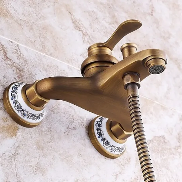 Shower Faucet / Rainfall Shower Head System Set - Handshower Included pullout Vintage Style / Country Antique Brass / Electroplated Mount Outside Ceramic Valve Bath Shower Mixer Taps / Single Handle