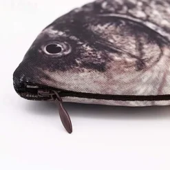Simulation Fish-Shaped Pencil Case Pencil Bag Waterproof Pencil Bag Fish Coin Purse Novelty Pencil Bag Interesting Pencil Bag Durable Stationery Bag Gift Boys Girls School Office Supplies