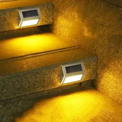 Solar Step Lights Outdoor Wall Lights 2/4 pcs Deck Fence Lights Stair Waterproof Garden Patio Outdoor Wall Lights Solar Waterproof Lighting Decoration Lamp