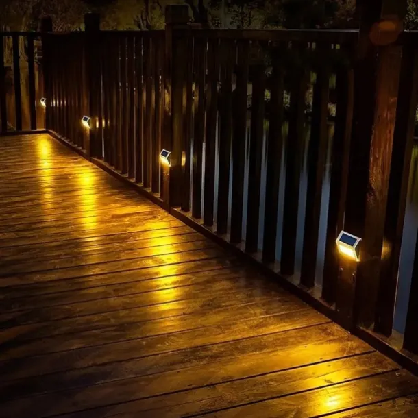 Solar Step Lights Outdoor Wall Lights 2/4 pcs Deck Fence Lights Stair Waterproof Garden Patio Outdoor Wall Lights Solar Waterproof Lighting Decoration Lamp