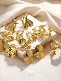 Stud Earrings Vintage Style Alphabet Shape Earrings Jewelry Gold-Pearl / Gold For Work Street Gift