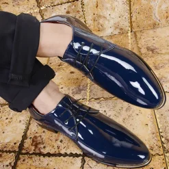 Stylish Men's Red Patent Leather Oxford Shoes - Perfect for Formal Events and Stylish Outings