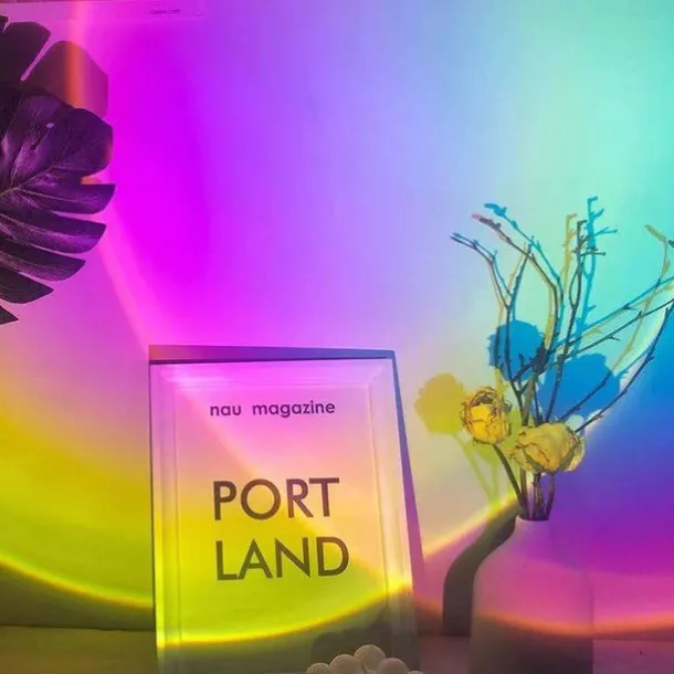 Sunset Projector Lamp, USB Powered Rainbow Sunset Atmosphere Lamp, 180 Degrees Rotation for Living Room Bedroom Bedside Lamp