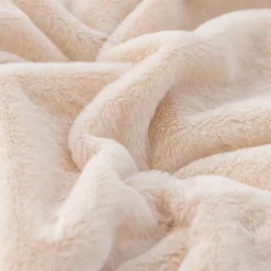 Super Soft Faux Fur Throw Blanket Royal Luxury Cozy Plush Blanket use for Couch Sofa Bed Chair, Reversible Fuzzy Faux Fur Velvet Blanket