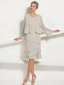 Two Piece Jacket Dress A-Line Mother of the Bride Dress Elegant Simple Luxurious Scoop Neck Knee Length Chiffon Sleeveless Long Sleeve with Cascading Ruffles