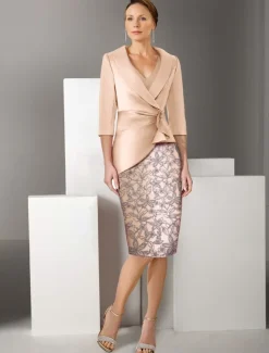 Two Piece Sheath / Column Dress Suit Mother of the Bride Dress Vintage Sparkle & Shine V Neck Knee Length Satin Glitter Lace 3/4 Length Sleeve with Lace Appliques Race Day Dress