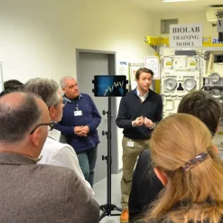 Universal Tripod Stand Retractable Adjustable 180 Degree Rotating, Tablet Mount Holder, Suitable For Cell Phone Tablet iPad