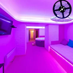 UV Black Light LED Strip Lights 16.4FT 5M Flexible 395-405nm 2835SMD 8mm Flexible DC12V for Indoor Dance Party Stage Lighting Body Paint