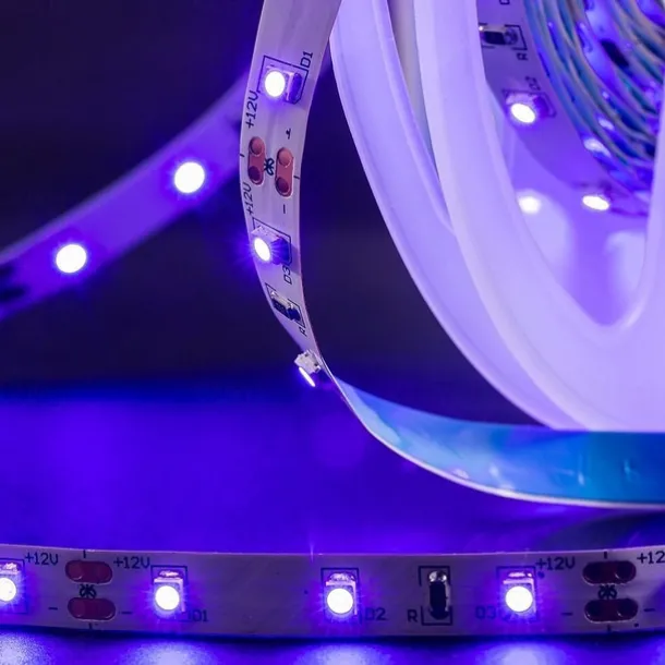 UV Black Light LED Strip Lights 16.4FT 5M Flexible 395-405nm 2835SMD 8mm Flexible DC12V for Indoor Dance Party Stage Lighting Body Paint