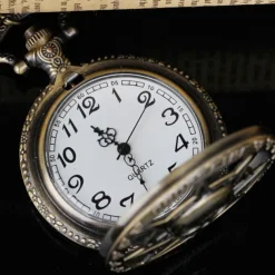 Vintage Bronze Steampunk Quartz Pocket Watch Hollow Carribean Pirate Skull Head Horror with Chain for Men Women Pendant necklace