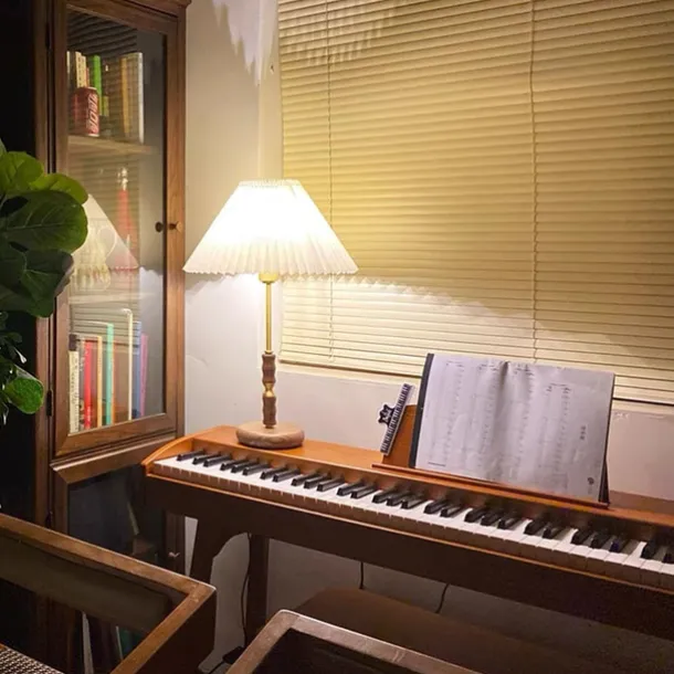 Vintage Table Lamp Wooden with Tapered Drum Fabric Shade Table Lamp Living Room, 5W Bedroom Study Desk Lamp 110-240V