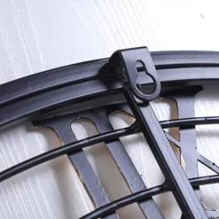 Wall Clocks Creativity Metal Clock Rome Decor Clocks Wrought Iron Round Art Wall Clock Large Wall Clock for Restaurants and Cafes Metal Wall Clock 60cm