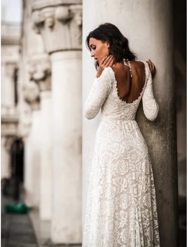 Wedding Dresses A-Line Boat Neck Long Sleeve Court Train Lace Bridal Gowns With Ruched Solid Color