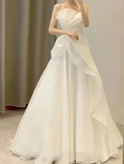 Wedding Dresses Ball Gown Off Shoulder Sleeveless Floor Length Tulle Bridal Gowns With Pleats Solid Color