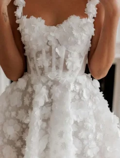 Wedding Dresses 3D Flowers A-Line Sweetheart Sleeveless Short / Mini Lace Bridal Gowns With Appliques