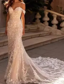 Wedding Dresses Mermaid / Trumpet Off Shoulder Sleeveless Court Train Tulle Bridal Gowns With Solid Color