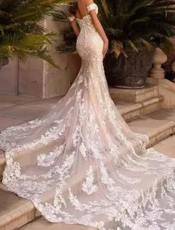 Wedding Dresses Mermaid / Trumpet Off Shoulder Sleeveless Court Train Tulle Bridal Gowns With Solid Color