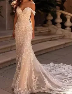 Wedding Dresses Mermaid / Trumpet Off Shoulder Sleeveless Court Train Tulle Bridal Gowns With Solid Color