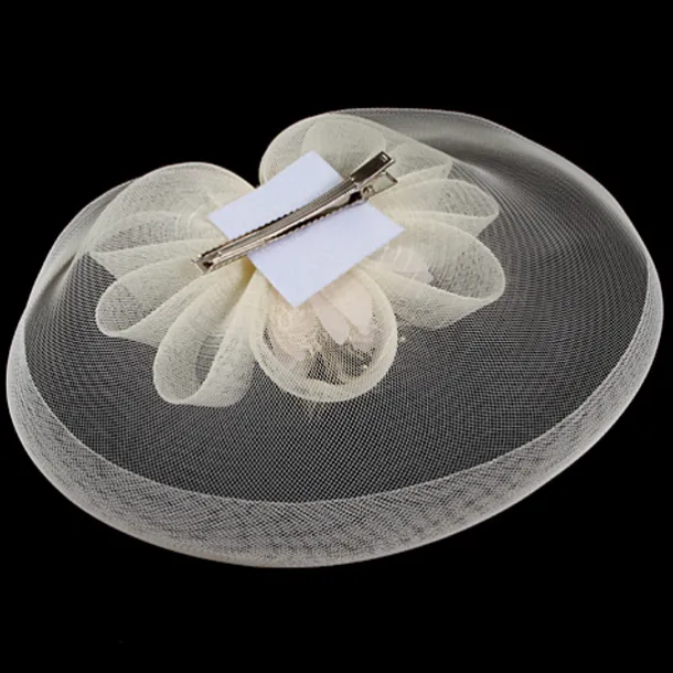 White Wedding Fascinator Tulle Beaded Organza Fascinators Hats Headwear Clip Vintage Elegant with Feathers Fur Flower 1 Piece Kentucky Horse Race Tea Party Ladies Day Headpiece
